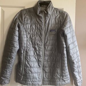 Patagonia micro puffer jacket zipped up size small